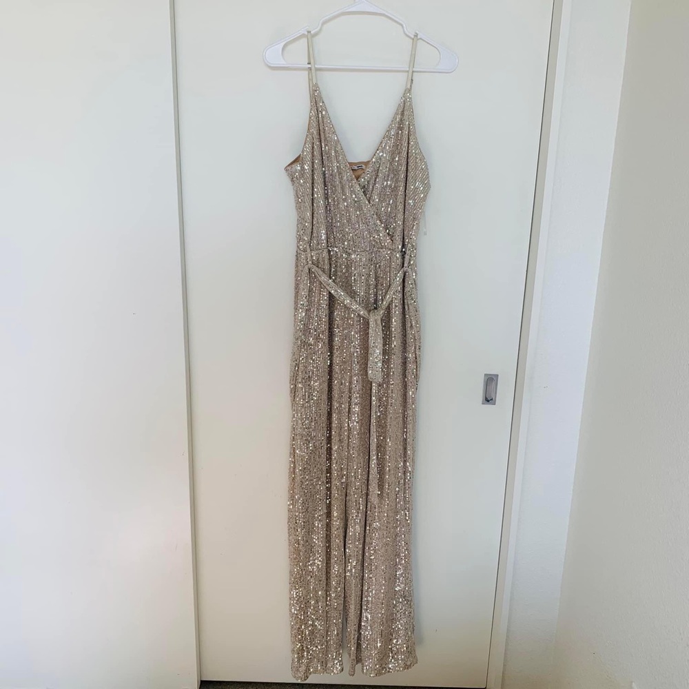 Fashion Nova Silver Stunning Sequin Jumpsuit Women Size XL